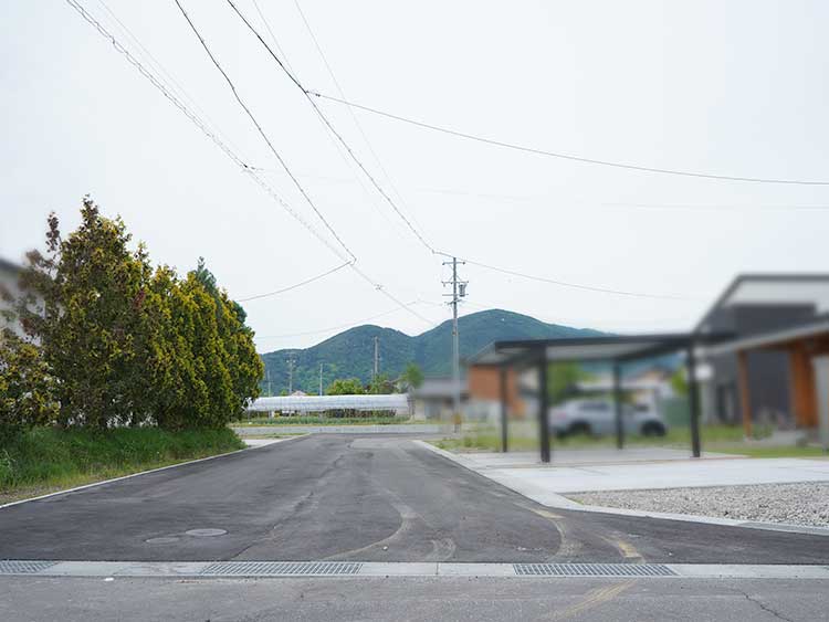 小泉Ⅱ  分譲地内道路の様子