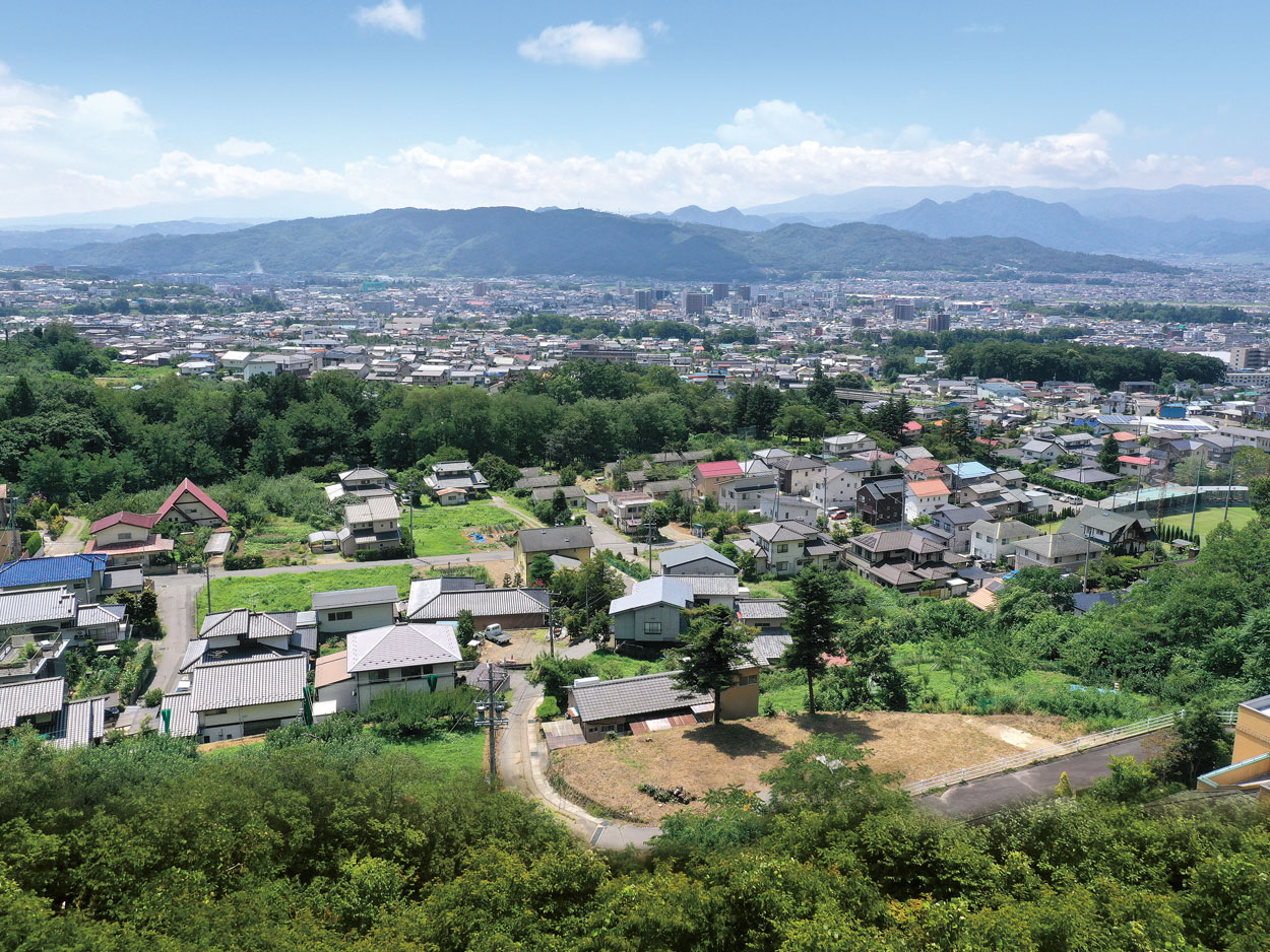 上田北市街地が一望